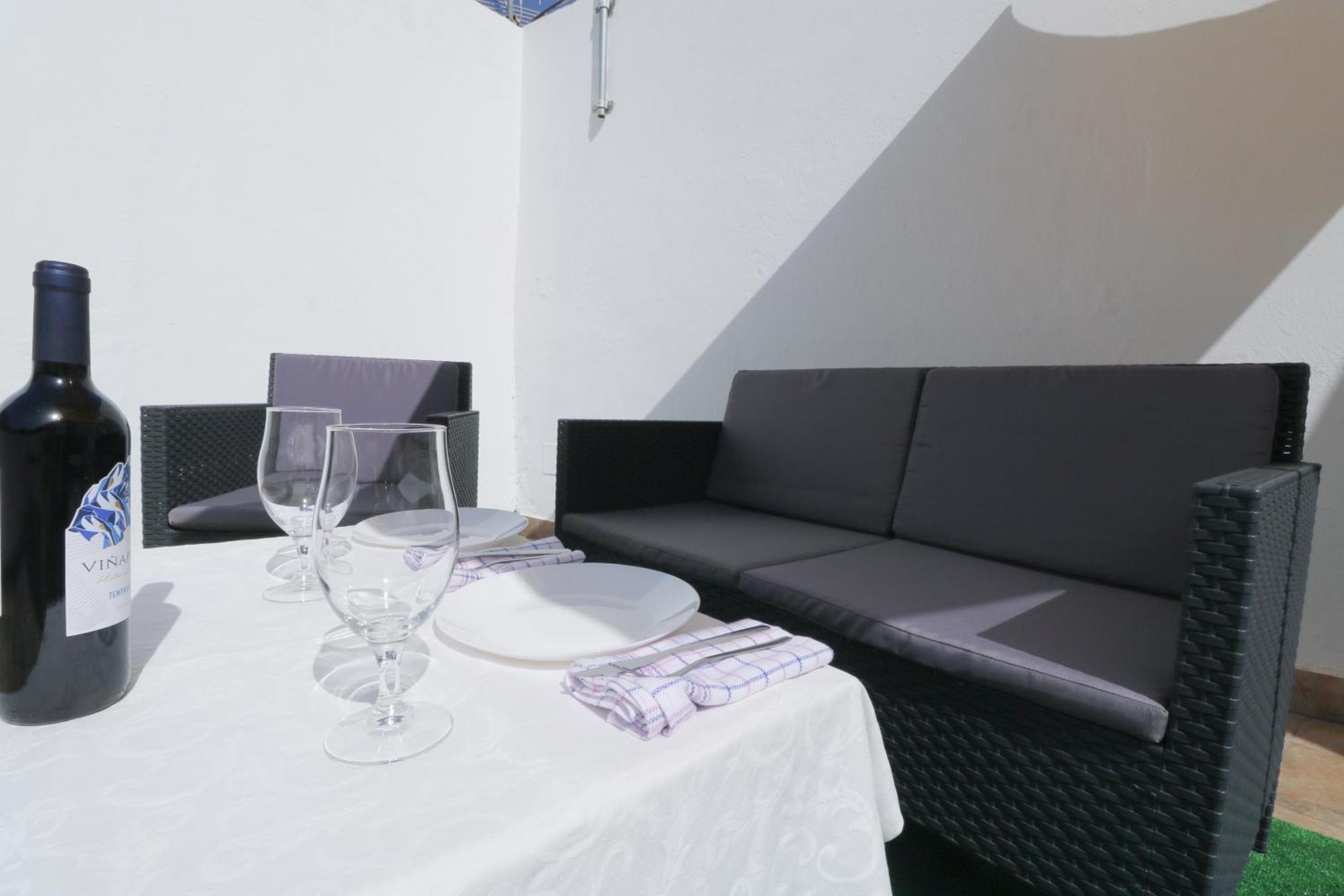 Valley Views Apartment In Agaete Агаете Екстериор снимка