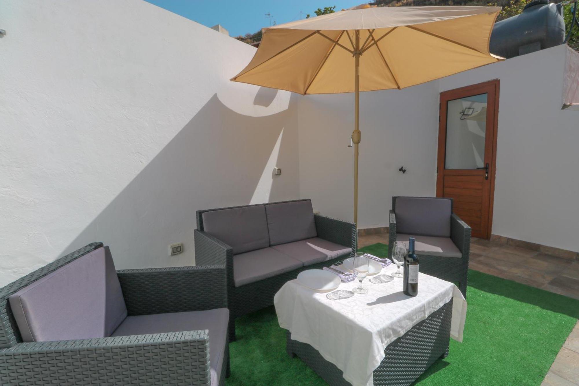Valley Views Apartment In Agaete Агаете Екстериор снимка